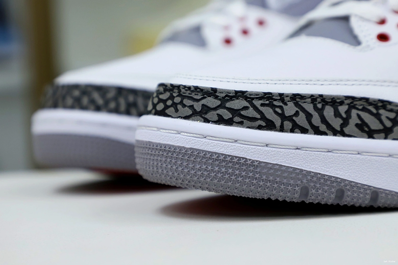 1st Kicks AIR JORDAN BestValue 3RETRO Kimikick 1952 1122